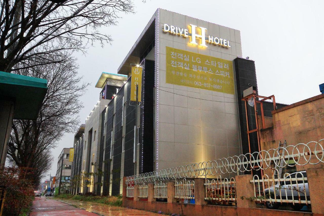 H Drive Hotel Iksan Exteriör bild