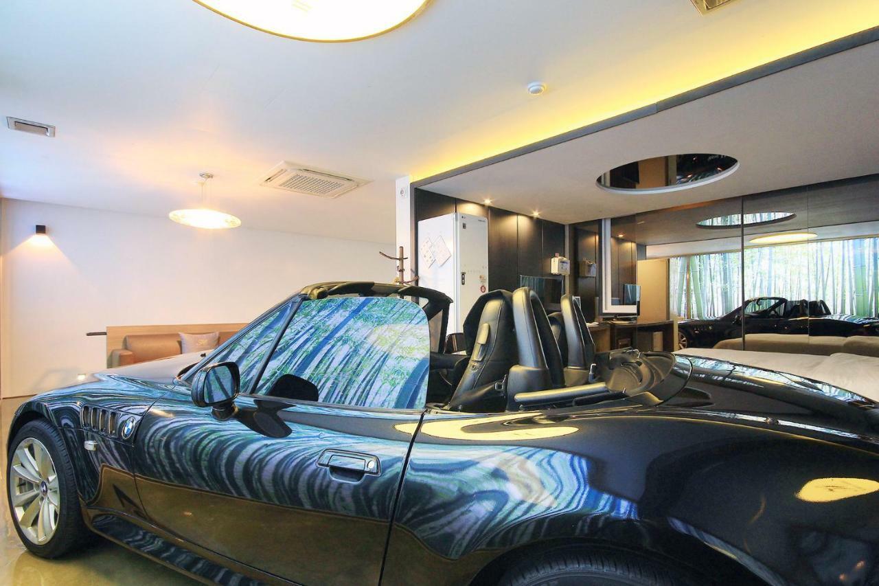 H Drive Hotel Iksan Exteriör bild